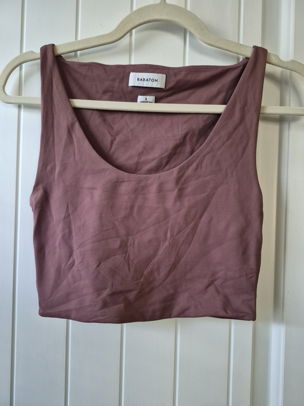 Aritzia Babaton Contour Scoopneck Cropped Tank Dusty Mauve Rose Size S